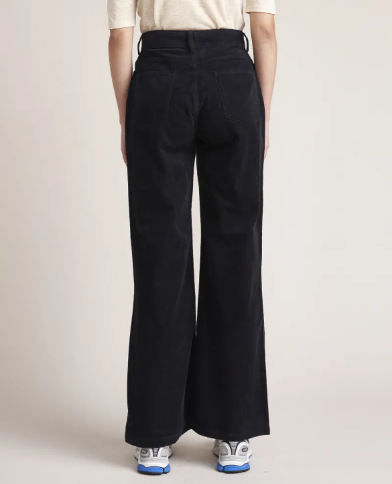 Bellerose Park Black Beauty Wide Leg Trousers