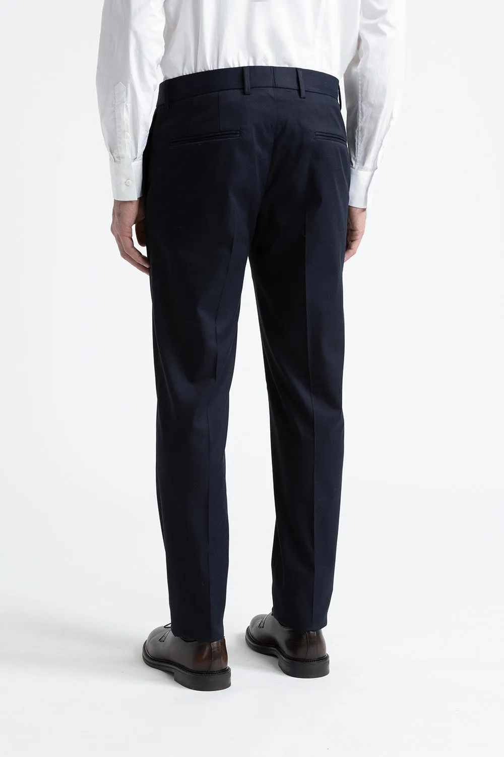 Classic pants in cotton and wool