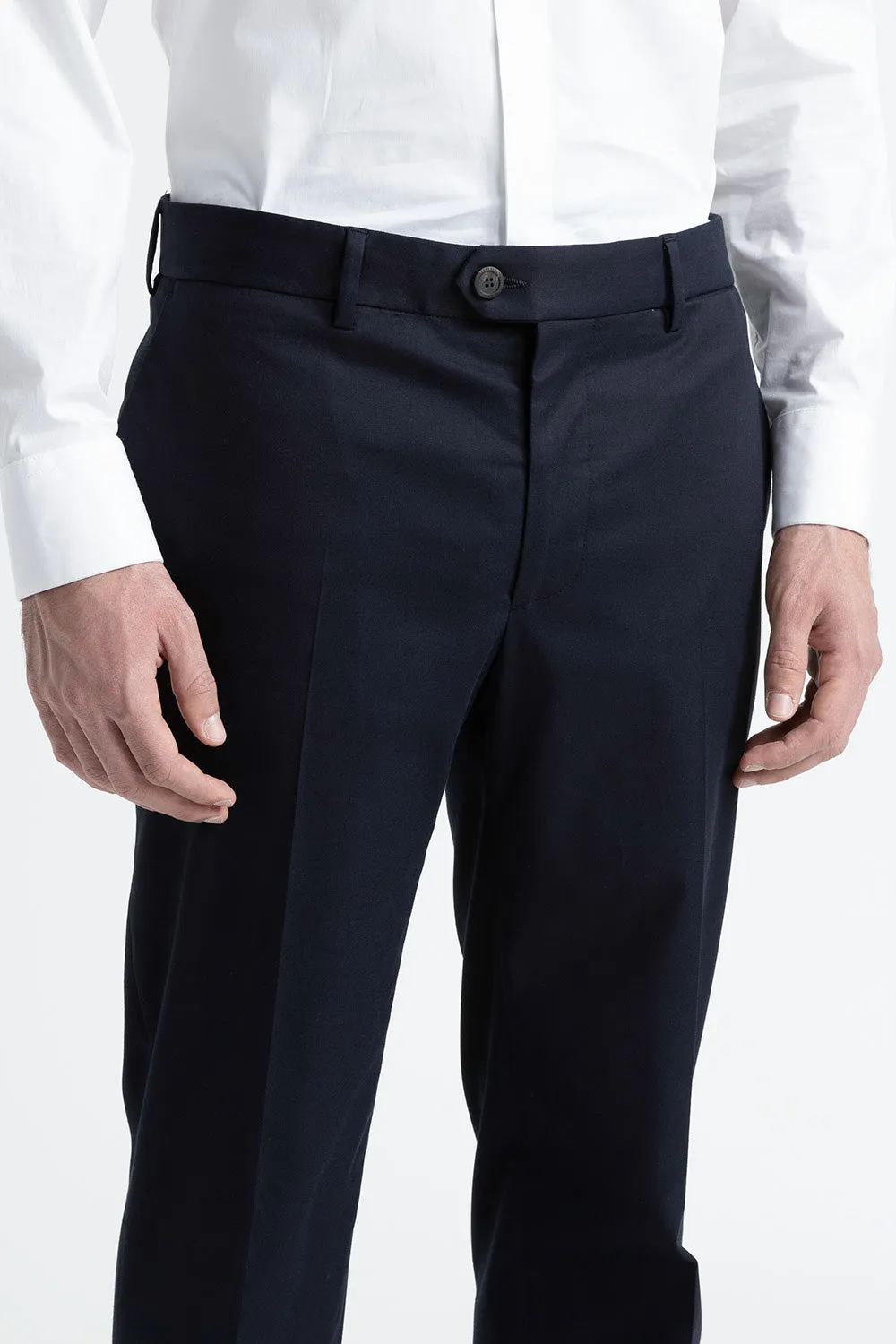 Classic pants in cotton and wool