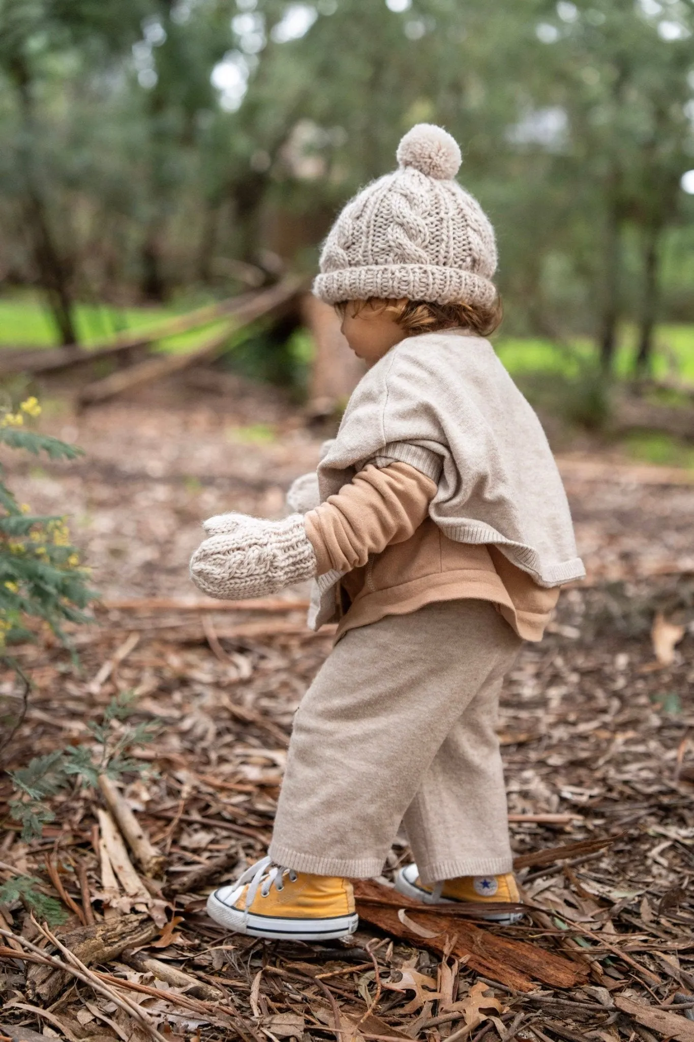 Free Spirit Mittens Natural