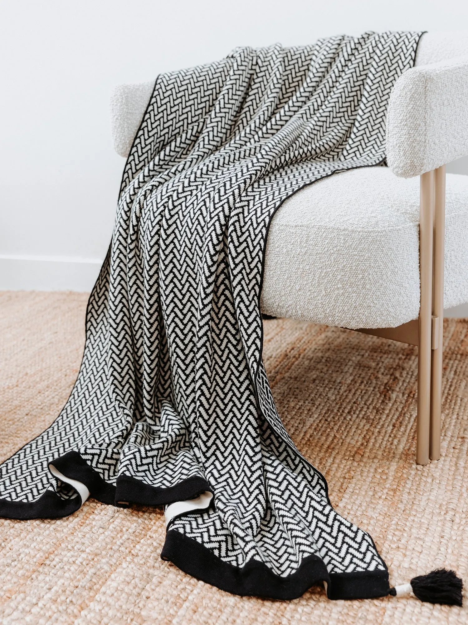 Organic Knitted Throw Blanket