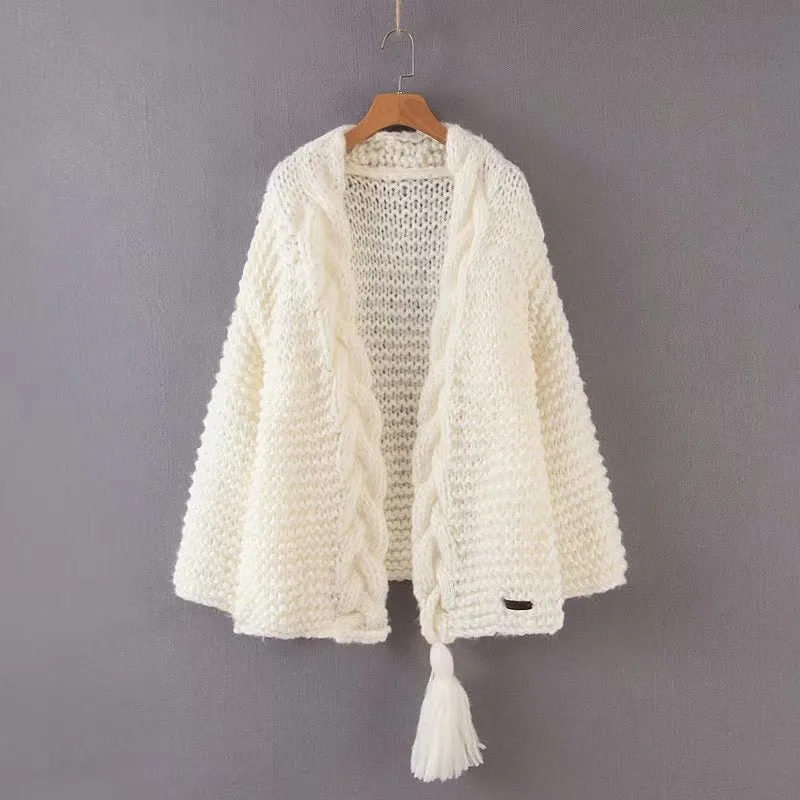 Pre Order:  Knitted Tassel Cozy Sweater - @theestylishp