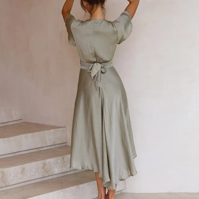 Selena - Flowing Vintage Dress