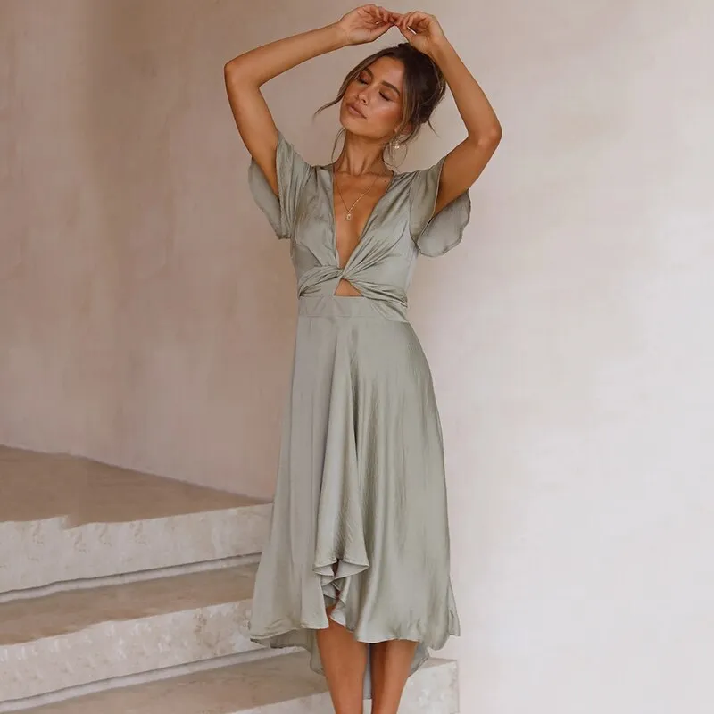 Selena - Flowing Vintage Dress